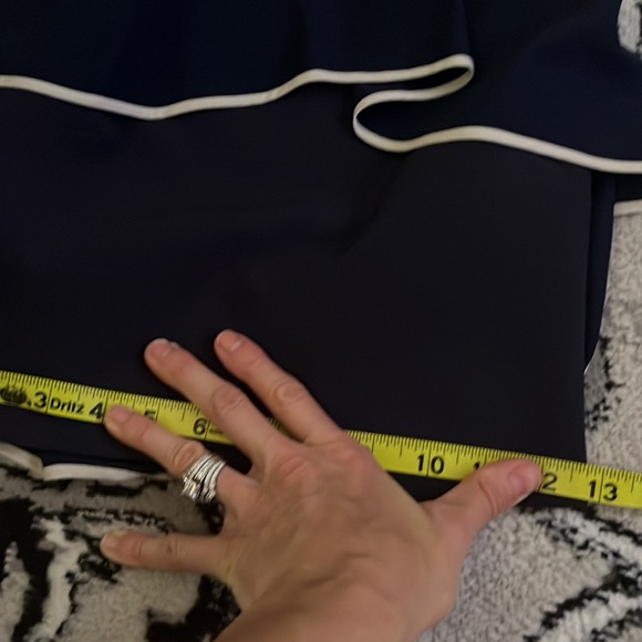 Alice + Olivia navy blue cropped halter top with sheer ruffle size XS - Picture 11 of 12